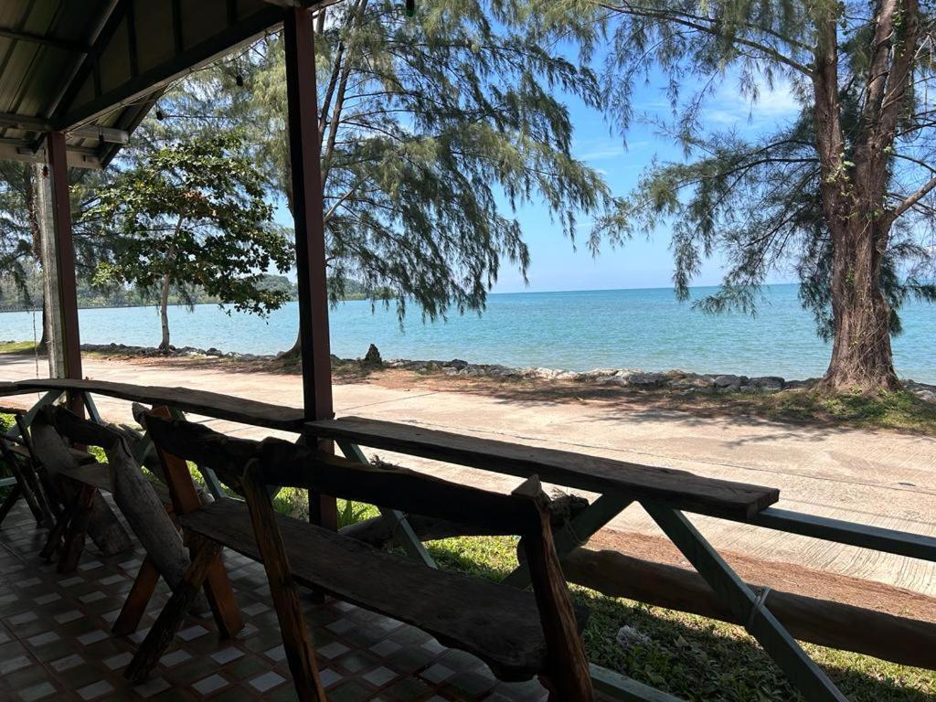Neverland Beach Village Bungalows Ko Lanta Zewnętrze zdjęcie