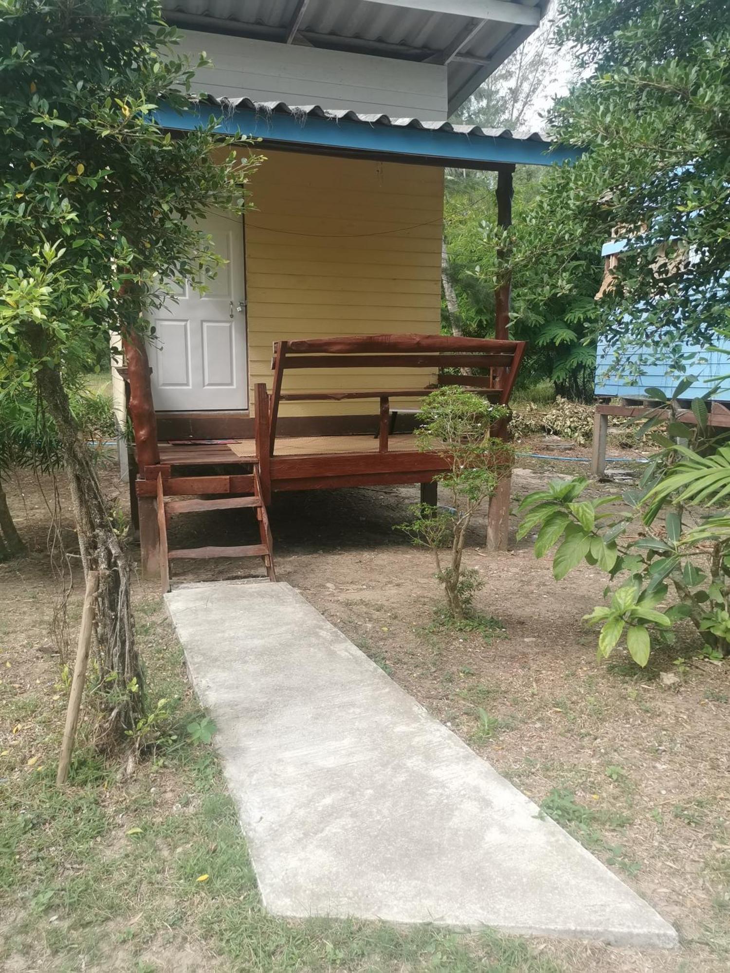 Neverland Beach Village Bungalows Ko Lanta Zewnętrze zdjęcie