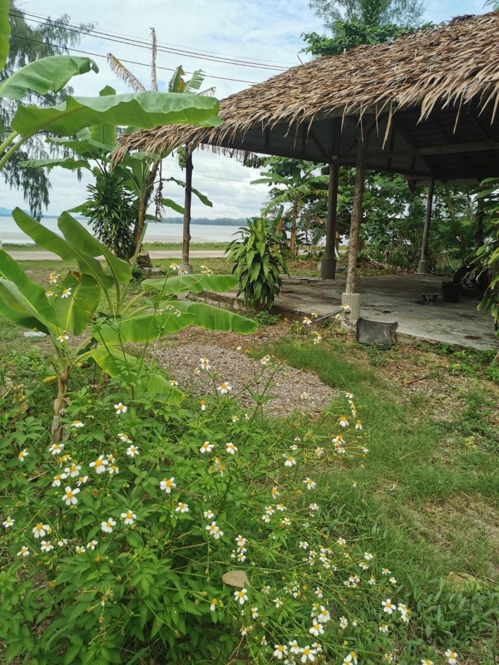 Neverland Beach Village Bungalows Ko Lanta Zewnętrze zdjęcie
